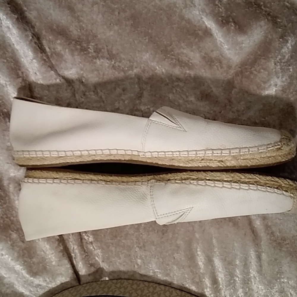 Michael Kors Bundle - image 8